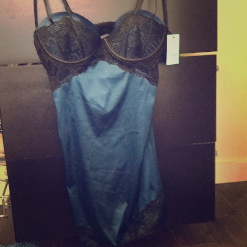 Fredericks of Hollywood chemise-XL Megan Fox